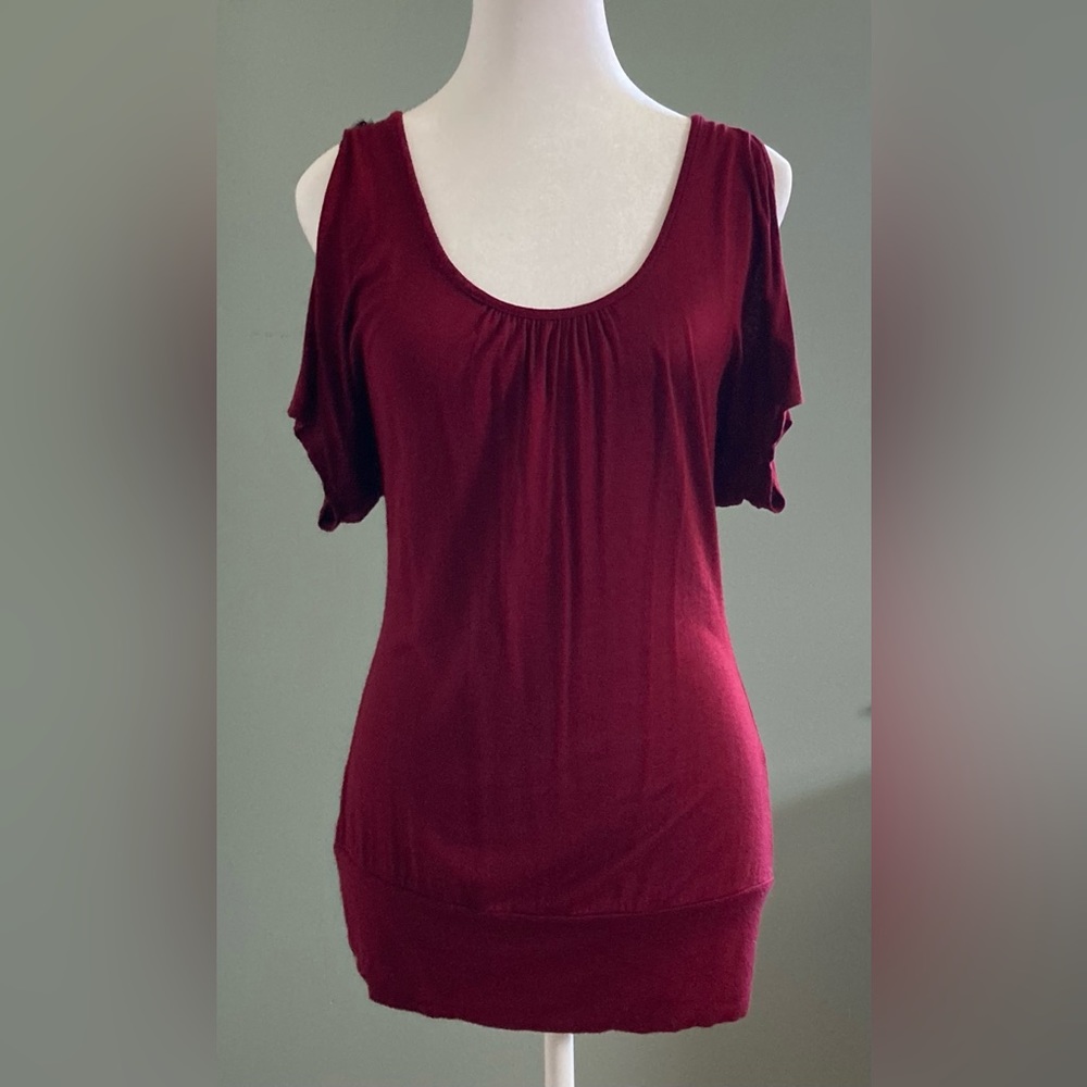 Maroon Open Shoulder top with lace and sequin detailing